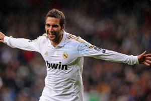 尼克斯今夏引援目标锁定传奇控卫，纽约随队记者直言操作难度极高