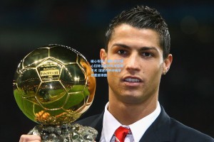 暖心祝福！狼队女足核心拉特温成功完成右膝手术 球迷齐声呼唤早日重返绿茵